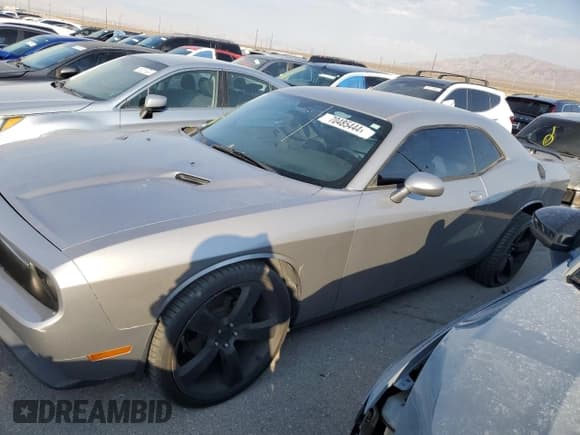 ✅ 2011 Dodge Challenger • VIN: 2B3CJ4DG6BH542907 • Lot: 70485444. Wystawiony na Copart z przebiegiem 123 440 mil. Bezpłatny archiwum sprzedaży aukcyjnych z USA i szczegółowy raport historii pojazdu na DreamBid. Zdjęcie 1.