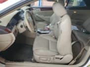 ✅ 2004 Toyota Solara SE • VIN: 4T1FA38P94U037925 • Lot: 92086555. Wystawiony na Copart z przebiegiem Nie podano. Bezpłatny archiwum sprzedaży aukcyjnych z USA i szczegółowy raport historii pojazdu na DreamBid. Zdjęcie 7.