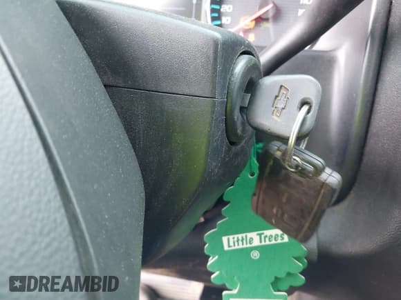 ✅ 2016 Chevrolet Silverado 2500HD LT • VIN: 1GC1KVE85GF250173 • Lot: 41199009. Wystawiony na IAAI z przebiegiem 155 688 mil. Bezpłatny archiwum sprzedaży aukcyjnych z USA i szczegółowy raport historii pojazdu na DreamBid. Zdjęcie 11.