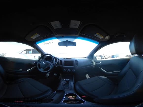 ✅ 2016 Kia Forte SX • VIN: KNAFZ6A38G5591829 • Lot: 43141538. Listed on IAAI with 99,144 mi. Free auction sales archive from the USA and detailed vehicle history report at DreamBid. Image 18.