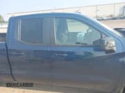 ✅ 2019 Chevrolet Silverado 1500 RST • VIN: 1GCRYEED8KZ353738 • Lot: 40343310. Wystawiony na IAAI z przebiegiem 96 077 mil. Bezpłatny archiwum sprzedaży aukcyjnych z USA i szczegółowy raport historii pojazdu na DreamBid. Zdjęcie 13.