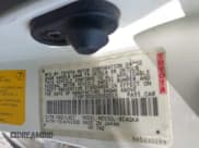 ✅ 2002 Lexus ES 300 • VIN: JTHBF30GX20062013 • Lot: 42237561. Wystawiony na IAAI z przebiegiem 306 747 mil. Bezpłatny archiwum sprzedaży aukcyjnych z USA i szczegółowy raport historii pojazdu na DreamBid. Zdjęcie 9.