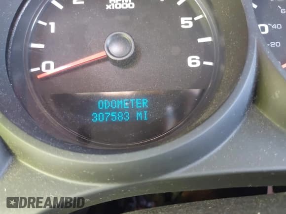 ✅ 2012 Chevrolet Silverado 1500 Work Truck • VIN: 1GCNCPEX4CZ106138 • Lot: 42618201. Listed on IAAI with 307,583 mi. Free auction sales archive from the USA and detailed vehicle history report at DreamBid. Image 15.