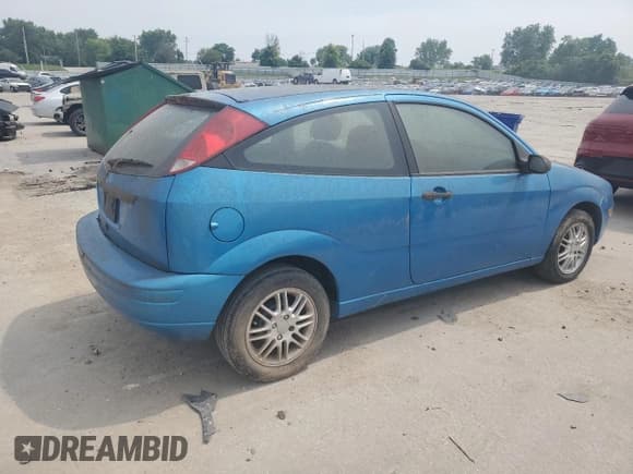 ✅ 2007 Ford Focus S • VIN: 1FAFP31N77W138844 • Lot: 60702195. Listed on Copart with Not provided. Free auction sales archive from the USA and detailed vehicle history report at DreamBid. Image 3.