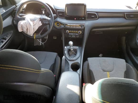 2020 Hyundai Veloster Turbo Ultimate z VIN KMHTH6AB3LU022267, wystawiony jako Copart lot #73130394 z przebiegiem 91 298 mil mil oraz Szkoda całkowita • Salvage title. Historia ofert i sprzedaży dostępna na DreamBid. Obrazek 8.