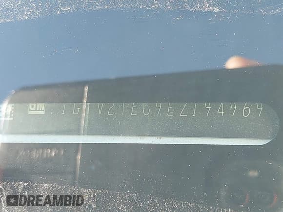 ✅ 2014 GMC Sierra 1500 • VIN: 1GTV2TEC9EZ194969 • Lot: 42067924. Wystawiony na IAAI z przebiegiem 163 775 mil. Bezpłatny archiwum sprzedaży aukcyjnych z USA i szczegółowy raport historii pojazdu na DreamBid. Zdjęcie 9.