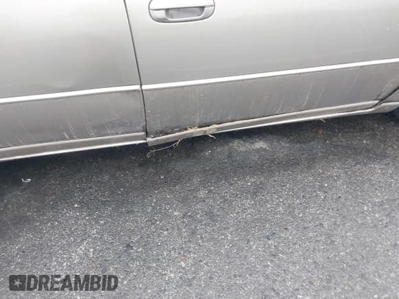 ✅ 2002 Cadillac Seville Luxury SLS • VIN: 1G6KS54Y72U290641 • Lot: 42357839. Wystawiony na IAAI z przebiegiem Nie podano. Bezpłatny archiwum sprzedaży aukcyjnych z USA i szczegółowy raport historii pojazdu na DreamBid. Zdjęcie 6.