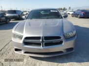 ✅ 2014 Dodge Charger SE • VIN: 2C3CDXBG8EH221521 • Lot: 92023065. Wystawiony na Copart z przebiegiem 202 813 mil. Bezpłatny archiwum sprzedaży aukcyjnych z USA i szczegółowy raport historii pojazdu na DreamBid. Zdjęcie 5.
