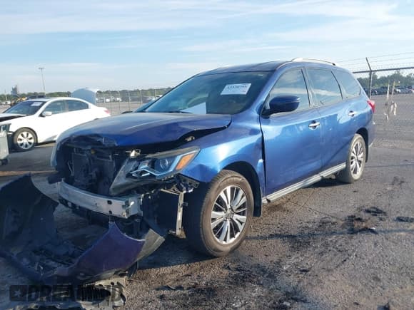 ✅ 2019 Nissan Pathfinder SV • VIN: 5N1DR2MN1KC615100 • Лот: 43330755. Опубликован ранее на IAAI с пробегом 96 118 миль. Бесплатный доступ к архиву аукционных продаж из США и подробный отчёт об истории автомобиля на DreamBid. Изображение 2.