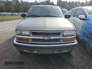 2001 Chevrolet Blazer LT z VIN 1GNDT13W912202072, wystawiony jako Copart lot #78792934 z przebiegiem 199 690 mil mil oraz Szkoda całkowita • Salvage title. Historia ofert i sprzedaży dostępna na DreamBid. Obrazek 5.