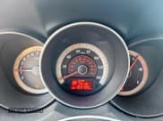 ✅ 2010 Kia Forte EX • VIN: KNAFU6A25A5126597 • Лот: 90295375. Опубликован ранее на Copart с пробегом 123 720 миль. Бесплатный доступ к архиву аукционных продаж из США и подробный отчёт об истории автомобиля на DreamBid. Изображение 9.