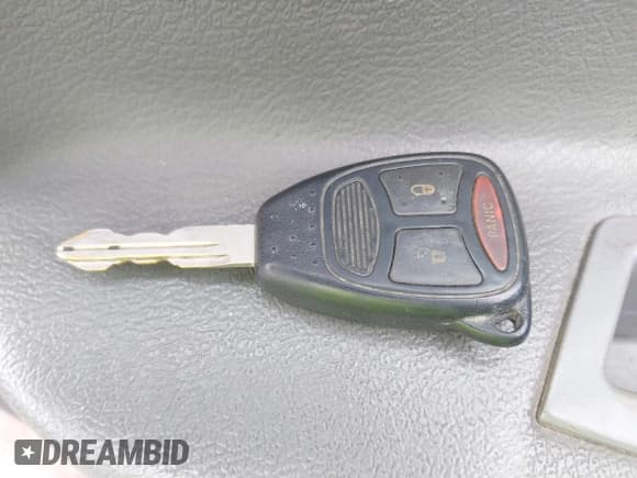 ✅ 2010 Dodge Dakota Bighorn/Lonestar • VIN: 1D7CW3GK7AS221188 • Lot: 42593420. Wystawiony na IAAI z przebiegiem 120 792 mil. Bezpłatny archiwum sprzedaży aukcyjnych z USA i szczegółowy raport historii pojazdu na DreamBid. Zdjęcie 11.