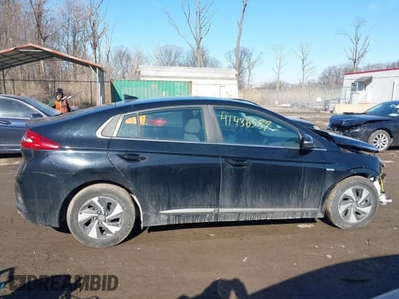 ✅ 2017 Hyundai Ioniq SEL • VIN: KMHC75LC9HU039536 • Lot: 41436587. Wystawiony na IAAI z przebiegiem 101 183 mil. Bezpłatny archiwum sprzedaży aukcyjnych z USA i szczegółowy raport historii pojazdu na DreamBid. Zdjęcie 14.