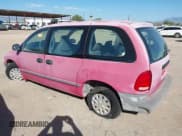 ✅ 2000 Chrysler Voyager • VIN: 2C4FJ25BXYR881370 • Lot: 43548840. Wystawiony na IAAI z przebiegiem Nie podano. Bezpłatny archiwum sprzedaży aukcyjnych z USA i szczegółowy raport historii pojazdu na DreamBid. Zdjęcie 3.