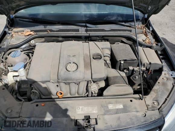 ✅ 2013 Volkswagen Jetta SE • VIN: 3VWDP7AJ8DM360372 • Lot: 51796725. Listed on Copart with 66,981 mi. Free auction sales archive from the USA and detailed vehicle history report at DreamBid. Image 11.