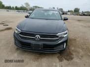 ✅ 2022 Volkswagen Jetta Sport • VIN: 3VWBM7BU5NM033535 • Lot: 83799095. Wystawiony na Copart z przebiegiem 33 393 mil. Bezpłatny archiwum sprzedaży aukcyjnych z USA i szczegółowy raport historii pojazdu na DreamBid. Zdjęcie 13.