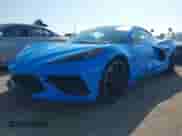 2021 Chevrolet Corvette 2LT z VIN 1G1YB2D44M5101758, wystawiony jako IAAI lot #41381304 z przebiegiem 11 843 mil mil oraz . Historia ofert i sprzedaży dostępna na DreamBid. Obrazek 2.