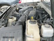 ✅ 2009 Ford F-250 XL • VIN: 1FTSW21559EB01306 • Lot: 43547544. Wystawiony na IAAI z przebiegiem 169 577 mil. Bezpłatny archiwum sprzedaży aukcyjnych z USA i szczegółowy raport historii pojazdu na DreamBid. Zdjęcie 19.