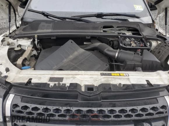 ✅ 2016 Land Rover Range Rover Evoque SE • VIN: SALVP2BG6GH099239 • Лот: 81126525. Опубликован ранее на Copart с пробегом 93 166 миль. Бесплатный доступ к архиву аукционных продаж из США и подробный отчёт об истории автомобиля на DreamBid. Изображение 12.