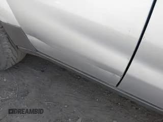 ✅ 2003 Saturn VUE • VIN: 5GZCZ53B83S839995 • Lot: 41801208. Wystawiony na IAAI z przebiegiem 168 614 mil. Bezpłatny archiwum sprzedaży aukcyjnych z USA i szczegółowy raport historii pojazdu na DreamBid. Zdjęcie 6.