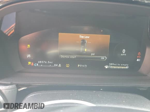 ✅ 2021 Lincoln Corsair Reserve • VIN: 5LMCJ2D97MUL00432 • Lot: 68394165. Wystawiony na Copart z przebiegiem 68 576 mil. Bezpłatny archiwum sprzedaży aukcyjnych z USA i szczegółowy raport historii pojazdu na DreamBid. Zdjęcie 9.