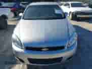 2010 Chevrolet Impala LT z VIN 2G1WB5EKXA1235564, wystawiony jako IAAI lot #43556374 z przebiegiem 280 357 mil mil oraz . Historia ofert i sprzedaży dostępna na DreamBid. Obrazek 6.