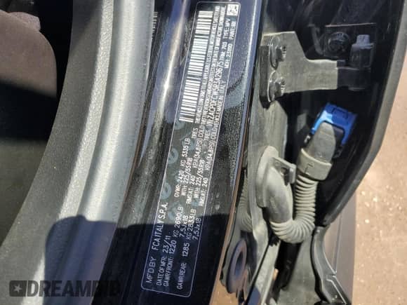 2024 Dodge Hornet R/T z VIN ZACPDFCW5R3A29675, wystawiony jako Copart lot #57140675 z przebiegiem 32 816 mil mil oraz Czysty tytuł • Clean title. Historia ofert i sprzedaży dostępna na DreamBid. Obrazek 14.