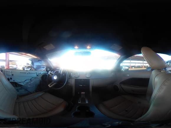 ✅ 2005 Ford Mustang GT Deluxe • VIN: 1ZVHT85H055248991 • Лот: 43541903. Опубликован ранее на IAAI с пробегом 120 990 миль. Бесплатный доступ к архиву аукционных продаж из США и подробный отчёт об истории автомобиля на DreamBid. Изображение 21.