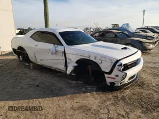 ✅ 2019 Dodge Challenger R/T • VIN: 2C3CDZBT8KH593784 • Lot: 37371423. Wystawiony na Copart z przebiegiem 54 988 mil. Bezpłatny archiwum sprzedaży aukcyjnych z USA i szczegółowy raport historii pojazdu na DreamBid. Zdjęcie 4.