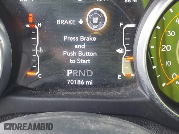 ✅ 2019 Jeep Wrangler Unlimited Sahara • VIN: 1C4HJXEN9KW514880 • Lot: 42319437. Listed on IAAI with 70,186 mi. Free auction sales archive from the USA and detailed vehicle history report at DreamBid. Image 16.