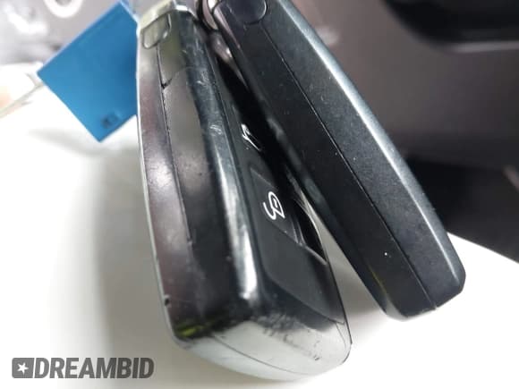 ✅ 2018 Land Rover Range Rover • VIN: SALGS5RE6JA380406 • Lot: 43327505. Listed on IAAI with 92,971 mi. Free auction sales archive from the USA and detailed vehicle history report at DreamBid. Image 11.