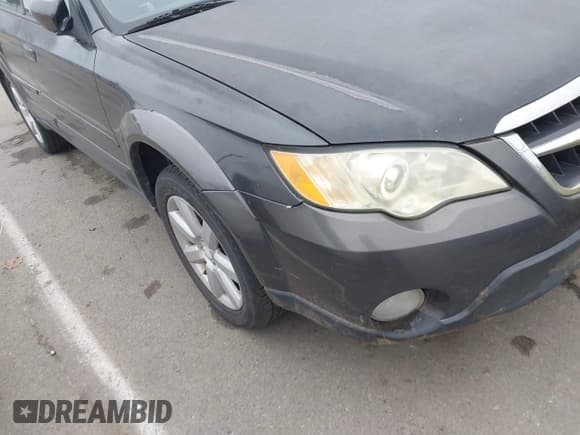 ✅ 2008 Subaru Outback Limited • VIN: 4S4BP62C487352494 • Lot: 43840675. Listed on IAAI with 236,761 mi. Free auction sales archive from the USA and detailed vehicle history report at DreamBid. Image 6.