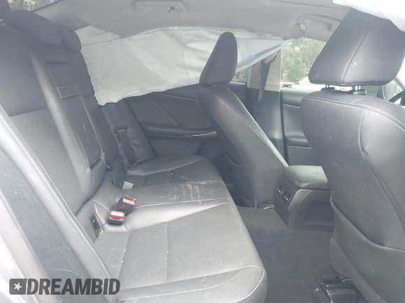 ✅ 2016 Lexus IS 200t • VIN: JTHBA1D24G5028225 • Lot: 43367992. Wystawiony na IAAI z przebiegiem 104 492 mil. Bezpłatny archiwum sprzedaży aukcyjnych z USA i szczegółowy raport historii pojazdu na DreamBid. Zdjęcie 8.