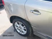 ✅ 2015 Volvo XC60 T5 Drive-E Premier • VIN: YV440MDK7F2675083 • Лот: 43267177. Опубликован ранее на IAAI с пробегом 86 818 миль. Бесплатный доступ к архиву аукционных продаж из США и подробный отчёт об истории автомобиля на DreamBid. Изображение 6.