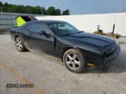 ✅ 2012 Dodge Challenger SXT • VIN: 2C3CDYAG2CH130894 • Lot: 58260055. Wystawiony na Copart z przebiegiem 106 301 mil. Bezpłatny archiwum sprzedaży aukcyjnych z USA i szczegółowy raport historii pojazdu na DreamBid. Zdjęcie 4.