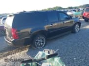 ✅ 2007 Chevrolet Suburban LT • VIN: 3GNFC16077G153129 • Lot: 42059118. Listed on IAAI with 280,604 mi. Free auction sales archive from the USA and detailed vehicle history report at DreamBid. Image 4.