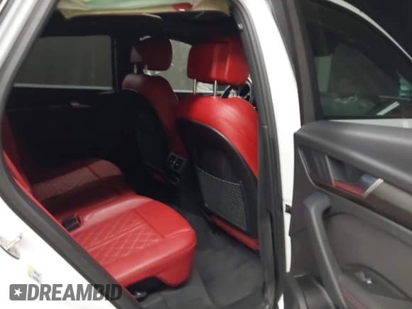 ✅ 2021 Audi SQ5 Premium Plus • VIN: WA1B4AFY3M2044742 • Лот: 43411133. Опубликован ранее на IAAI с пробегом 66 044 миль. Бесплатный доступ к архиву аукционных продаж из США и подробный отчёт об истории автомобиля на DreamBid. Изображение 8.