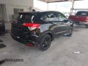 ✅ 2022 Honda HR-V Sport • VIN: 3CZRU5H17NM712915 • Лот: 42606010. Опубликован ранее на IAAI с пробегом 78 704 миль. Бесплатный доступ к архиву аукционных продаж из США и подробный отчёт об истории автомобиля на DreamBid. Изображение 4.