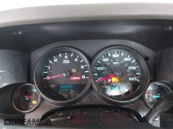 ✅ 2007 Chevrolet Silverado 1500 Work Truck • VIN: 1GCEC14C97Z564727 • Лот: 41504904. Опубликован ранее на IAAI с пробегом 191 131 миль. Бесплатный доступ к архиву аукционных продаж из США и подробный отчёт об истории автомобиля на DreamBid. Изображение 7.