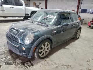 ✅ 2003 MINI Hardtop S • VIN: WMWRE33413TD68022 • Lot: 95478415. Listed on Copart with 68,807 mi. Free auction sales archive from the USA and detailed vehicle history report at DreamBid. Image 1.