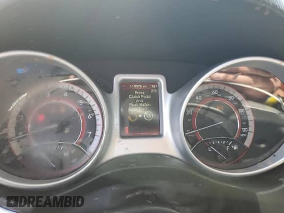 2018 Dodge Journey SXT с VIN 3C4PDDBG0JT523737, выставлен на аукционе Copart как лот 71397995 с пробегом 126 774 миль миль и Списание • Salvage title. История ставок и продаж доступна на DreamBid. Изображение 9.