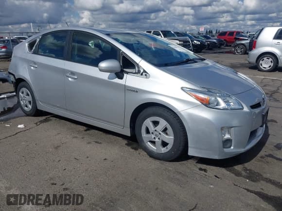 ✅ 2011 Toyota Prius III • VIN: JTDKN3DU0B5301253 • Lot: 43466144. Listed on IAAI with 123,046 mi. Free auction sales archive from the USA and detailed vehicle history report at DreamBid. Image 1.