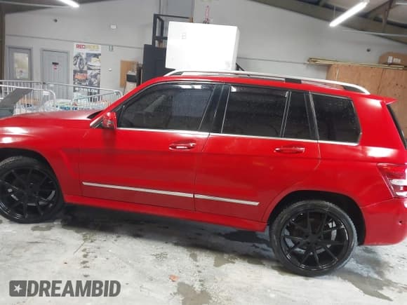 ✅ 2014 Mercedes-Benz GLK 350 • VIN: WDCGG8JB8EG322905 • Лот: 43531000. Опубликован ранее на IAAI с пробегом 159 770 миль. Бесплатный доступ к архиву аукционных продаж из США и подробный отчёт об истории автомобиля на DreamBid. Изображение 14.