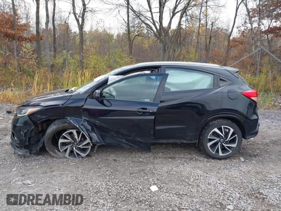 ✅ 2019 Honda HR-V Sport • VIN: 3CZRU6H10KM741108 • Lot: 43529211. Wystawiony na IAAI z przebiegiem 87 992 mil. Bezpłatny archiwum sprzedaży aukcyjnych z USA i szczegółowy raport historii pojazdu na DreamBid. Zdjęcie 14.