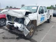 ✅ 2011 Chevrolet Silverado 2500HD • VIN: 1GB1KVCG2BF190764 • Lot: 41937031. Wystawiony na IAAI z przebiegiem 278 538 mil. Bezpłatny archiwum sprzedaży aukcyjnych z USA i szczegółowy raport historii pojazdu na DreamBid. Zdjęcie 6.