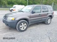 ✅ 2006 Ford Escape XLT • VIN: 1FMYU93196KA96476 • Lot: 42205362. Listed on IAAI with 272,296 mi. Free auction sales archive from the USA and detailed vehicle history report at DreamBid. Image 2.