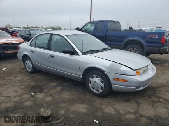 ✅ 2002 Saturn SL • VIN: 1G8ZH528X2Z158256 • Lot: 81481665. Wystawiony na Copart z przebiegiem 68 172 mil. Bezpłatny archiwum sprzedaży aukcyjnych z USA i szczegółowy raport historii pojazdu na DreamBid. Zdjęcie 4.