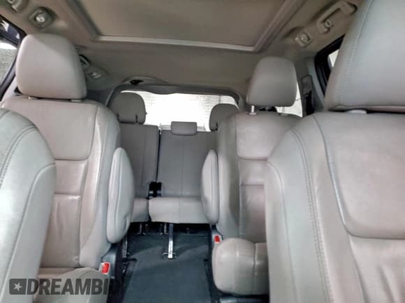 ✅ 2015 Toyota Sienna XLE • VIN: 5TDDK3DCXFS095075 • Lot: 93759265. Listed on Copart with 191,462 mi. Free auction sales archive from the USA and detailed vehicle history report at DreamBid. Image 10.