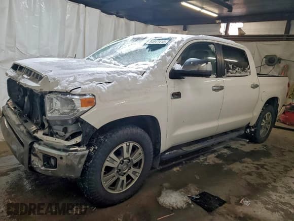 ✅ 2017 Toyota Tundra 1794 Edition • VIN: 5TFAY5F13HX661079 • Lot: 94947415. Listed on Copart with 208,979 mi. Free auction sales archive from the USA and detailed vehicle history report at DreamBid. Image 1.