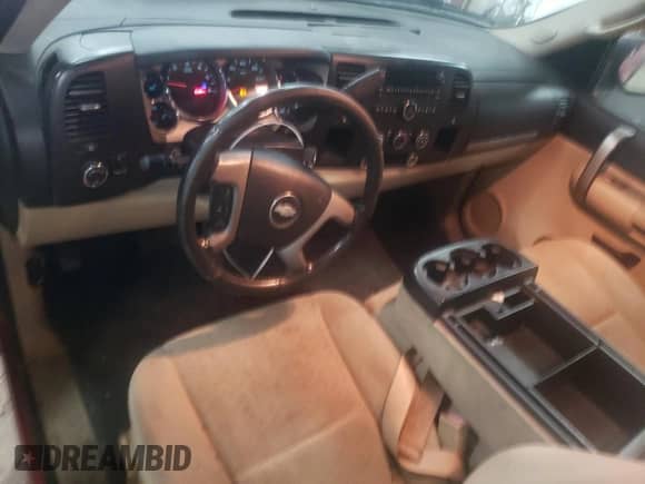 ✅ 2007 Chevrolet Silverado 1500 1LT • VIN: 1GCEC19J77E502600 • Lot: 86089355. Listed on Copart with 274,754 mi miles. Access the free auction sales archive from the USA and view a detailed vehicle history report at DreamBid. Image 8.